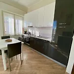 La Casa Lilla 公寓 *