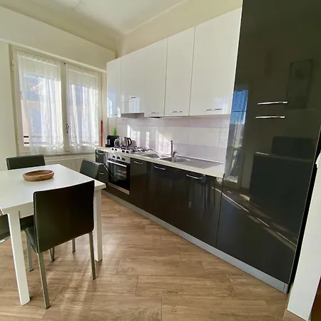 La Casa Lilla Apartment *